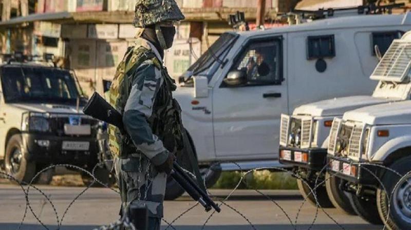 Jammu and Kashmir: CRPF vehicle accident in Ganderbal, 8 jawans injured, admitted to hospital Jammu and Kashmir: CRPF vehicle accident in Ganderbal, 8 jawans injured, admitted to hospital