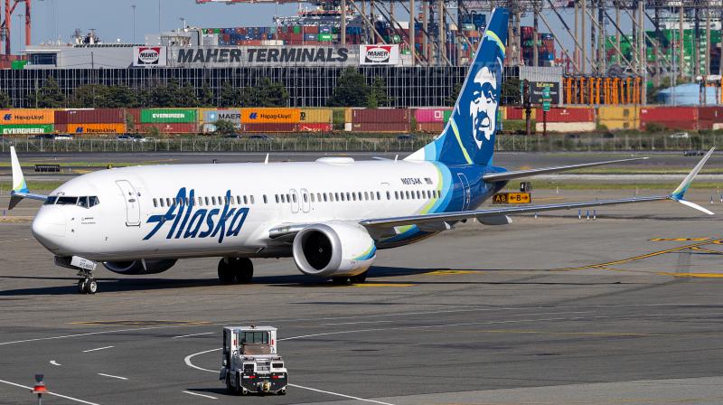 Alaska Airlines stopped Boeing 737-9 planes from flying News in punjabi 