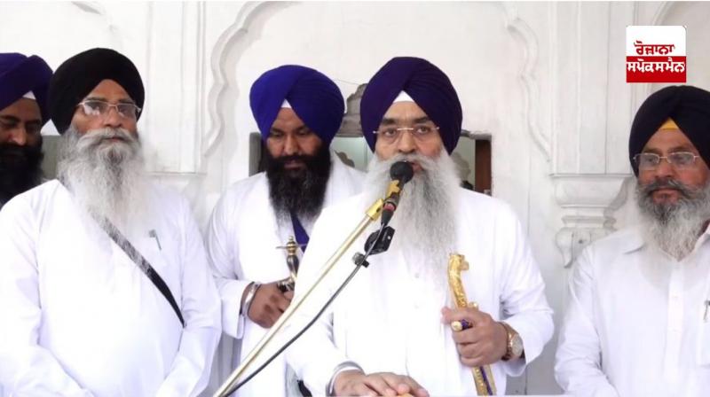 ਸ੍ਰੀ ਅਕਾਲ ਤਖਤ ਸਾਹਿਬ ਦੇ ਜਥੇਦਾਰ ਗਿਆਨੀ ਰਘਵੀਰ ਸਿੰਘ ਪੰਥ ਨੂੰ ਸੰਦੇਸ਼ ਦਿੰਦੇ ਹੋਏ ਸ੍ਰੀ ਅਕਾਲ ਤਖਤ ਸਾਹਿਬ ਦੇ ਜਥੇਦਾਰ ਗਿਆਨੀ ਰਘਵੀਰ ਸਿੰਘ ਪੰਥ ਨੂੰ ਸੰਦੇਸ਼ ਦਿੰਦੇ ਹੋਏ