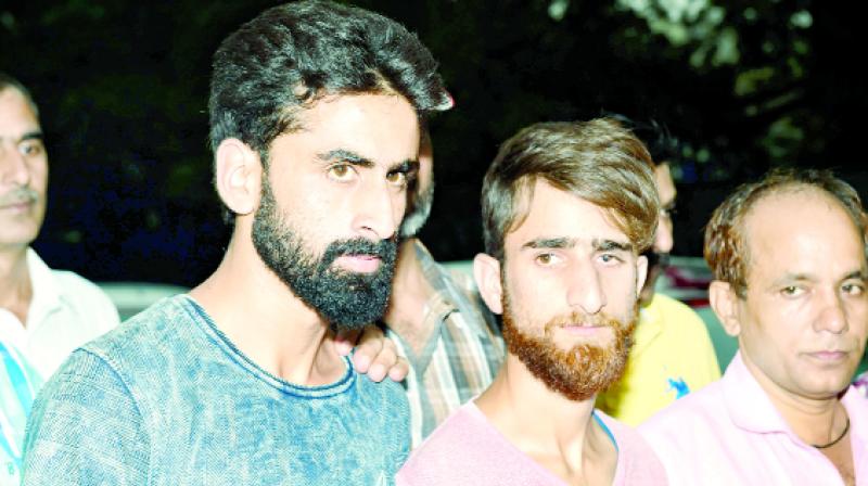 Two suspected terrorists arrested near the Red Fort