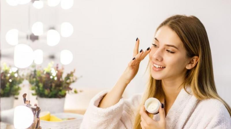 Even in the rainy season, the face will remain bright, follow these special tips Even in the rainy season, the face will remain bright, follow these special tips