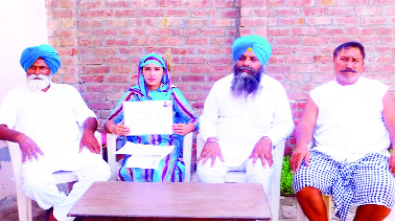 Victim Girl Giving Information Victim Girl Giving Information