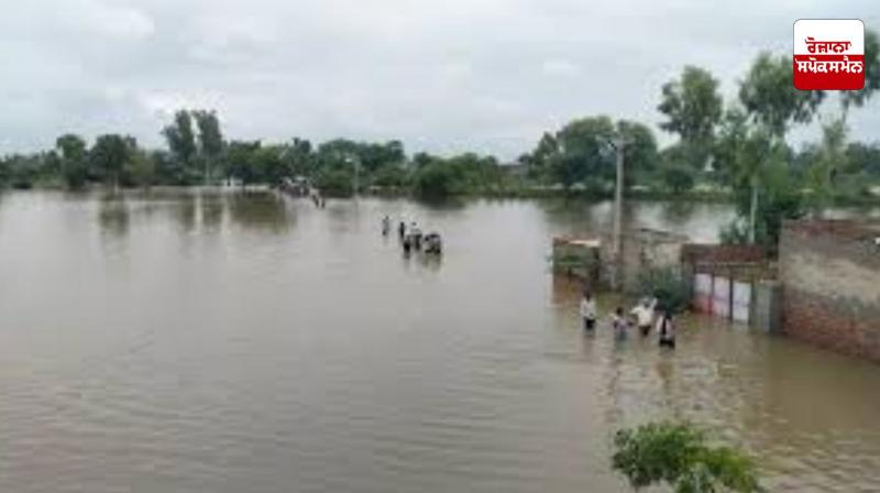 One week of special health campaign: 2.47 lakh patients treated in 2303 flood-affected villages One week of special health campaign: 2.47 lakh patients treated in 2303 flood-affected villages