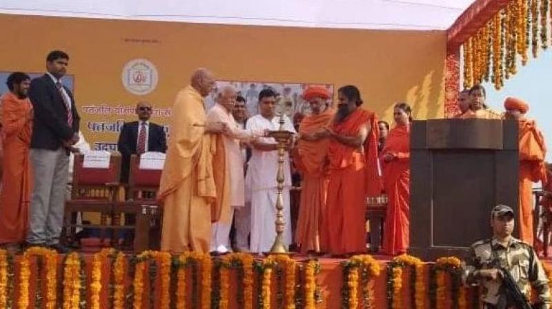 Mohan Bhagwat at Patanjali Gurukulam Inauguration Mohan Bhagwat at Patanjali Gurukulam Inauguration