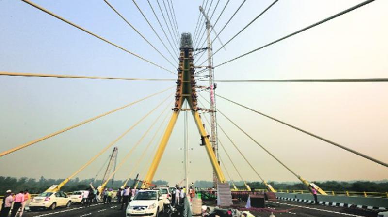 signature bridge Delhi