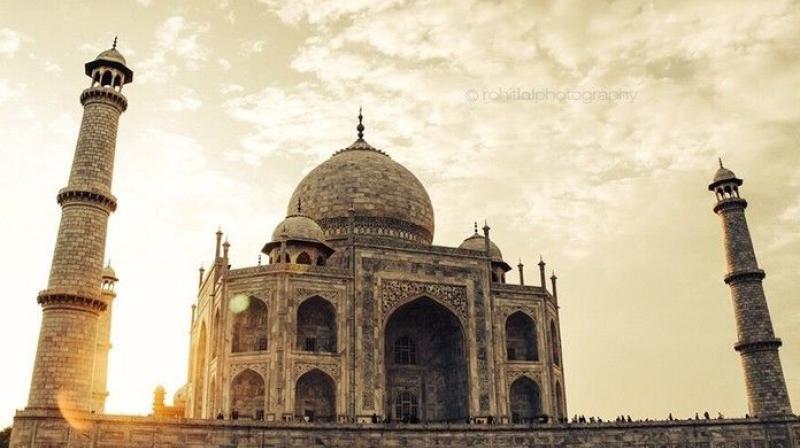 Symbol of love Taj Mahal surrounded by many dangers