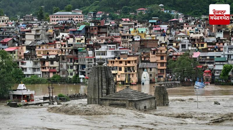 Heavy rains wreak havoc in Himachal, schools closed in 9 districts including Kangra-Chamba Heavy rains wreak havoc in Himachal, schools closed in 9 districts including Kangra-Chamba