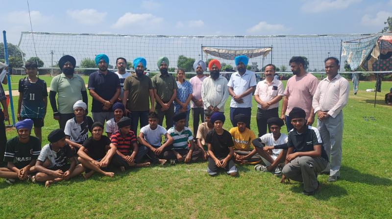 ਖਿਡਾਰੀਆਂ ਦੀ ਤਸਵੀਰ ਖਿਡਾਰੀਆਂ ਦੀ ਤਸਵੀਰ