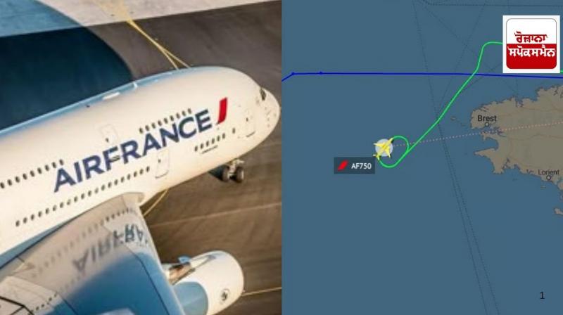Air France flight makes U-turn to find passenger's lost mobile Air France flight makes U-turn to find passenger's lost mobile