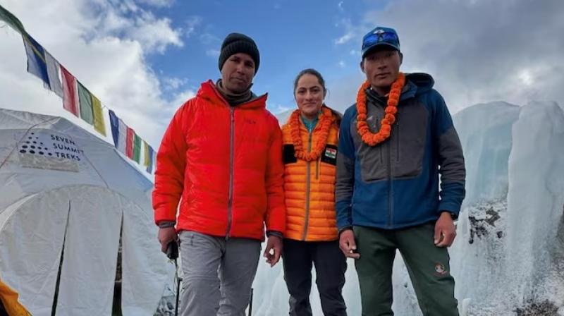 Baljeet Kaur Climbed Mount Everest Baljeet Kaur Climbed Mount Everest