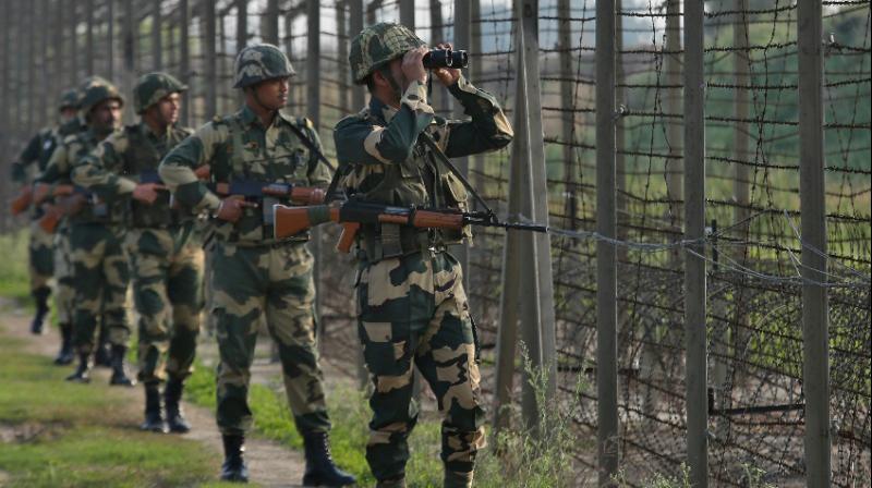 Pak shells LoC villages for third consecutive day in JK’s Poonch Pak shells LoC villages for third consecutive day in JK’s Poonch