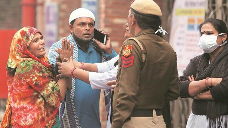 Relatives wandering in search of their own Relatives wandering in search of their own