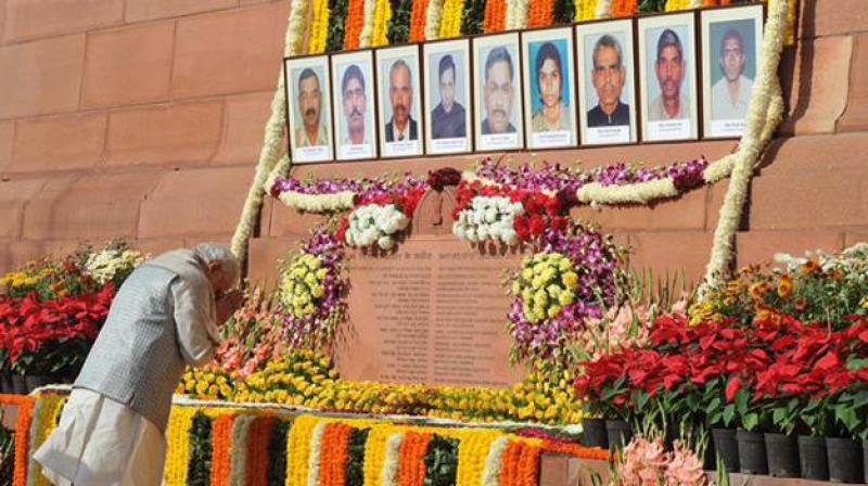 Prime Minister Narendra Modi pays tribute to martyrs Prime Minister Narendra Modi pays tribute to martyrs
