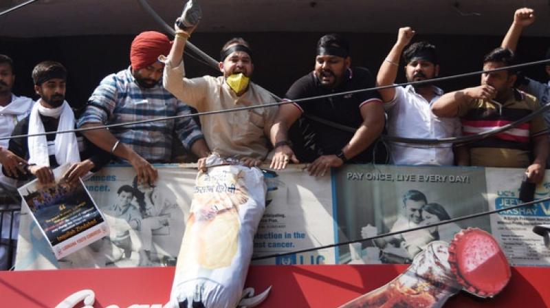  high voltage drama, ludhiana Narendra Modi's effigy