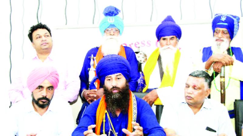 Davinder Singh Khalsa Talking to Media Davinder Singh Khalsa Talking to Media