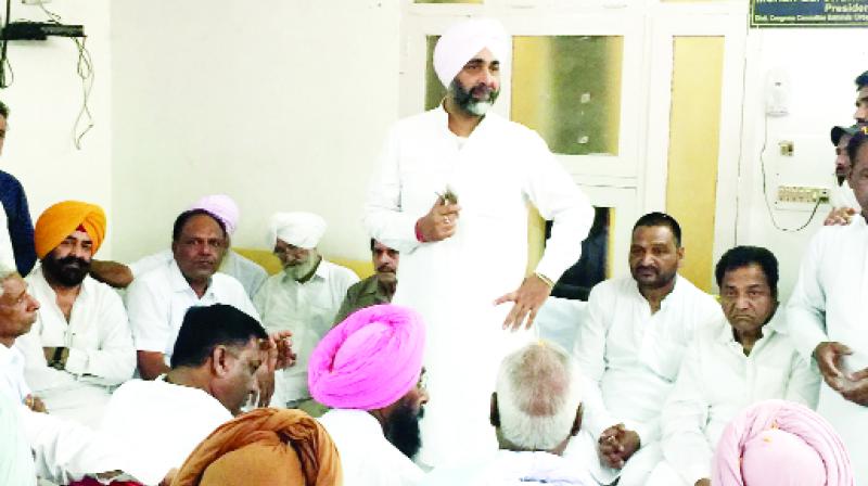 Manpreet Singh Badal Adressing Congress Workers Manpreet Singh Badal Adressing Congress Workers