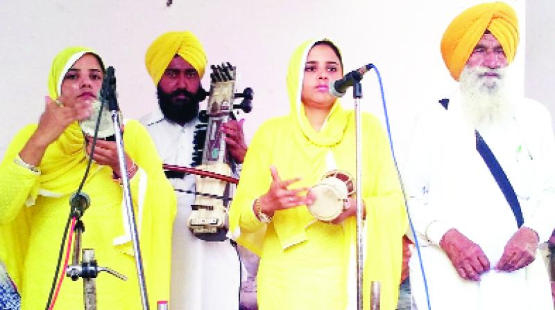  Dhadi Jatha presented Kirtan