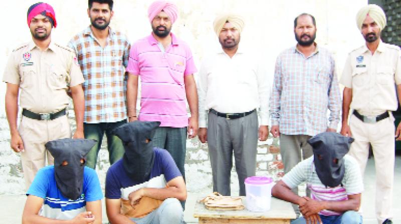Police with Culprits Police with Culprits