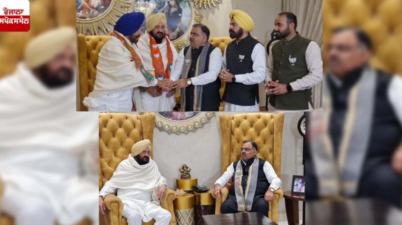 BJP national general secretary Tarun Chugh welcom Akali leader Daljit Singh Lalpura BJP national general secretary Tarun Chugh welcom Akali leader Daljit Singh Lalpura
