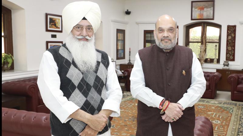 Amit Shah meets Beas dera chief