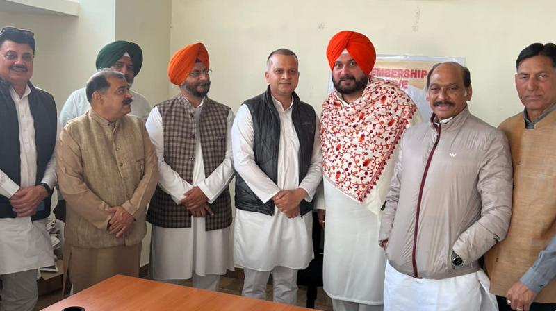PPCC President Navjot Sidhu held a meeting with Congress leaders 