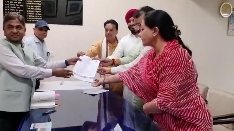 Ravneet Bittu , Ravneet Bittu ,