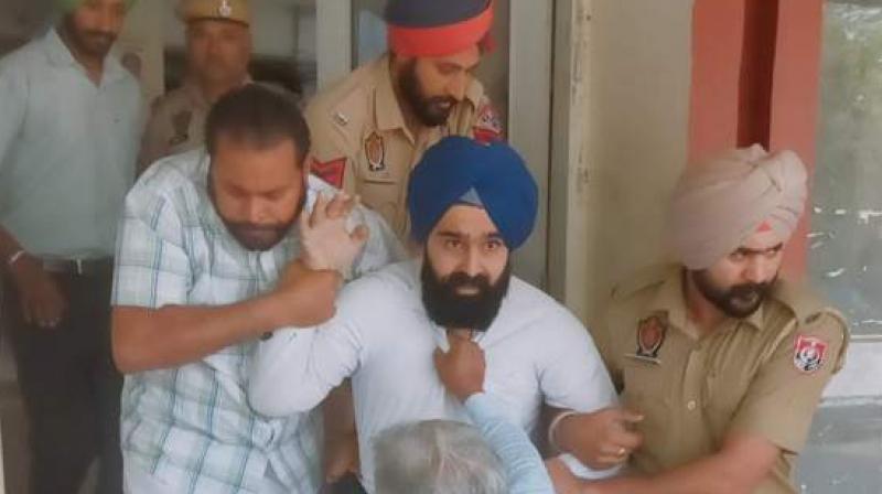 Attempted fatal attack on beadbi case accused during appearance in court Attempted fatal attack on beadbi case accused during appearance in court