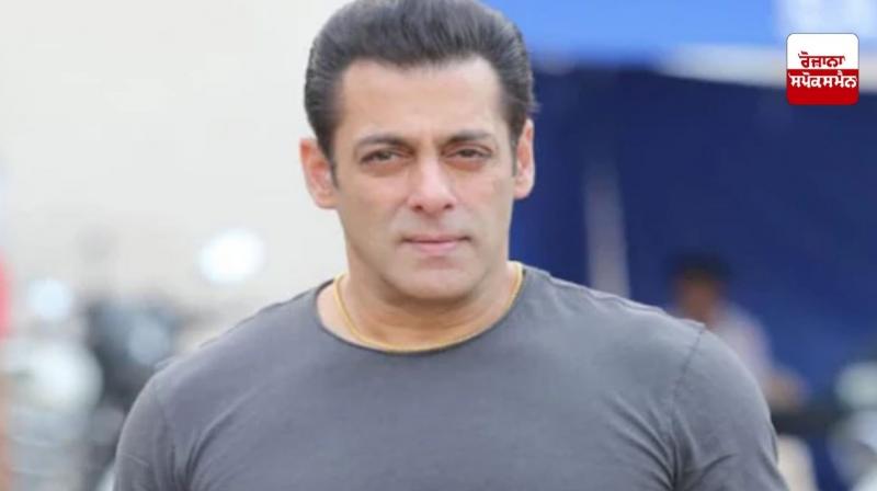 Salman Khan becomes brand ambassador of 'Indian Supercross Racing League' Salman Khan becomes brand ambassador of 'Indian Supercross Racing League'