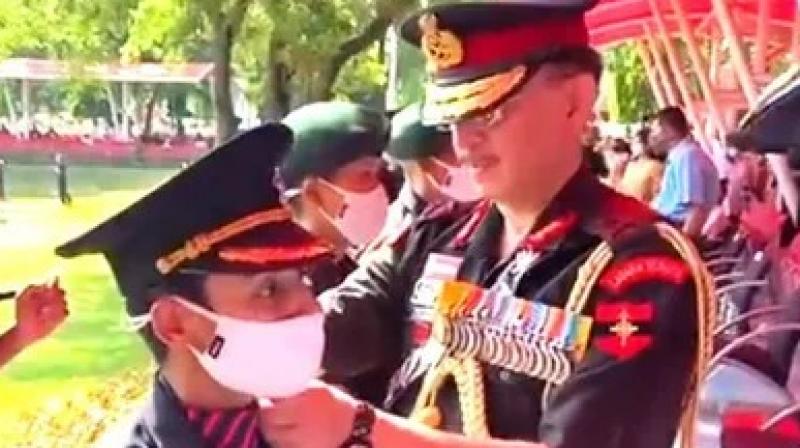 Pulwama martyr Major Dhoundiyal's wife Nikita Kaul joins Indian Army Pulwama martyr Major Dhoundiyal's wife Nikita Kaul joins Indian Army