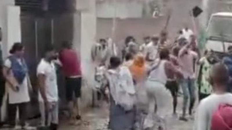 Clash over littering Clash over littering