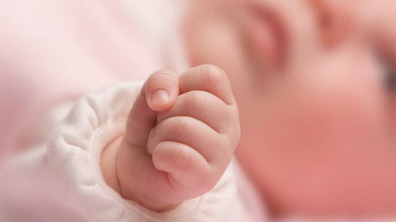 Doctors deliver baby girl grown inside abdominal skull instead of Uterus Doctors deliver baby girl grown inside abdominal skull instead of Uterus