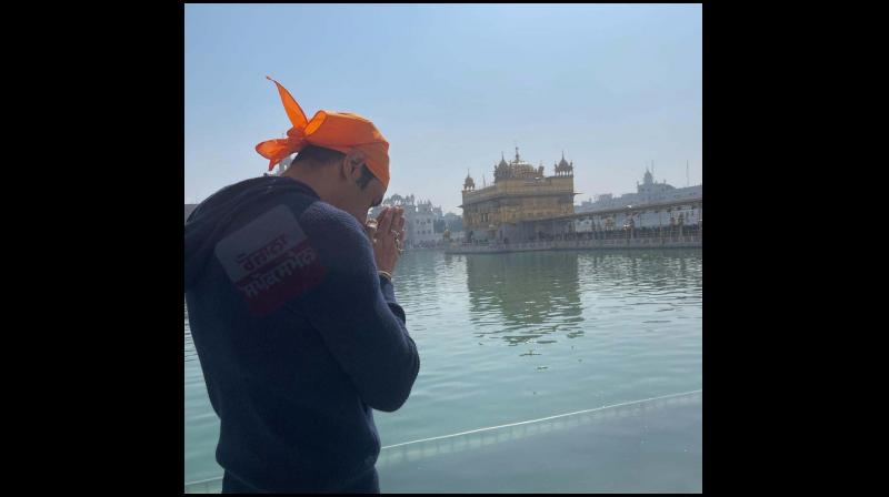 Famous Bollywood actor Arjun Rampal paid obeisance at Sri Darbar Sahib Famous Bollywood actor Arjun Rampal paid obeisance at Sri Darbar Sahib