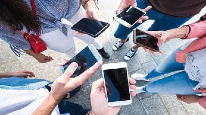 Mobile users Mobile users