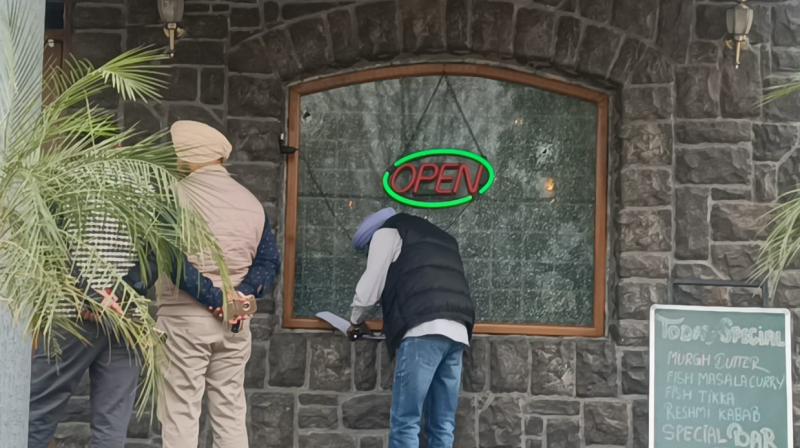 Three motorcyclists opened fire at a dhaba in Mohali late at night News in punjabi Three motorcyclists opened fire at a dhaba in Mohali late at night News in punjabi