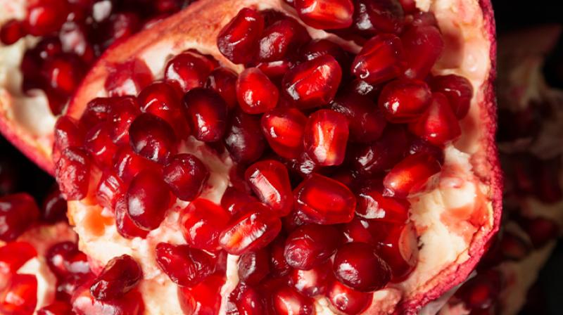 pomegranate seeds pomegranate seeds
