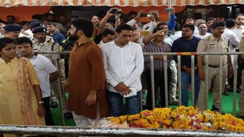 Bhayyuji Maharaj cremation at Indore 