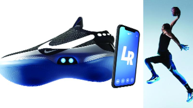 Shoe Company 'Nike' created smart shoes to set up its own strap Shoe Company 'Nike' created smart shoes to set up its own strap