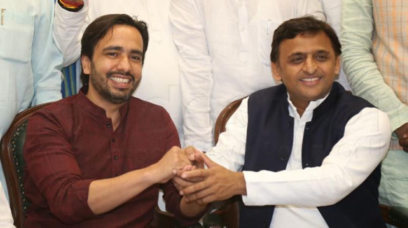 Akhilesh Yadav with Jayant Akhilesh Yadav with Jayant