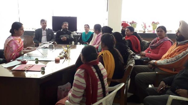 Gursharan Kaur Randhawa meeting with child Development Project Officers