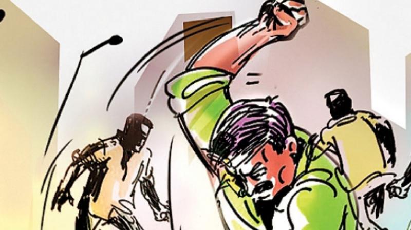 Seven men from Bihar attacked for wearing ‘lungi’ Seven men from Bihar attacked for wearing ‘lungi’