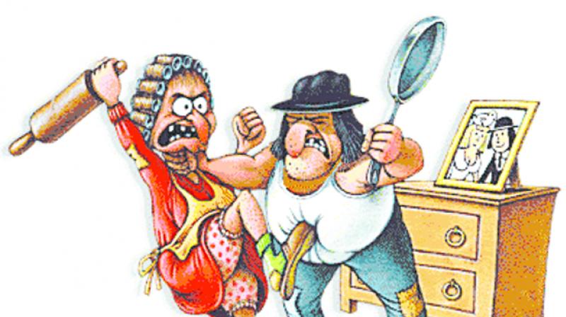 Fighting Between Husband And Wife Fighting Between Husband And Wife