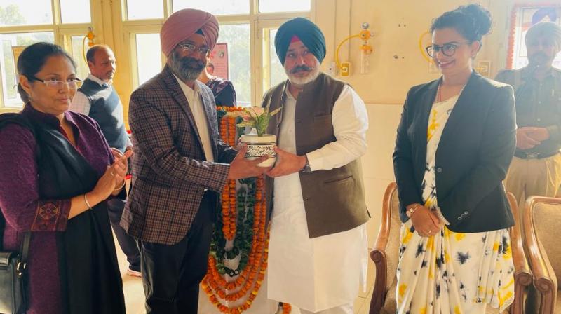 Elderly health care is our first duty: Health Minister continues massive efforts for quality health services Elderly health care is our first duty: Health Minister continues massive efforts for quality health services