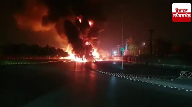 India-Pak Attack News: Major blast in Islamabad and Lahore, Pakistan, blast near airbase in Rawalpindi India-Pak Attack News: Major blast in Islamabad and Lahore, Pakistan, blast near airbase in Rawalpindi
