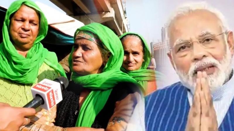 Ladies with Modi Ladies with Modi