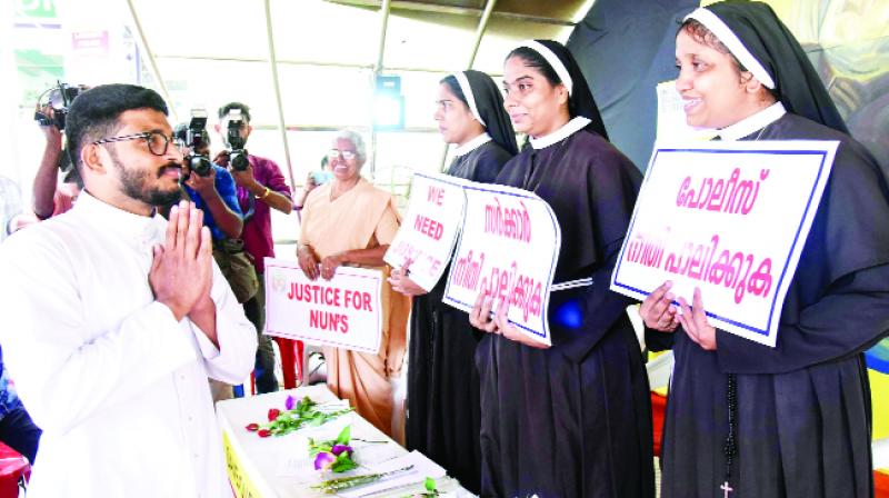 Pastors joining the show to get justice for Nun in Kochi Pastors joining the show to get justice for Nun in Kochi