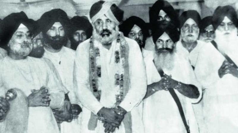Parkash Singh Badal With Other Leaders Parkash Singh Badal With Other Leaders