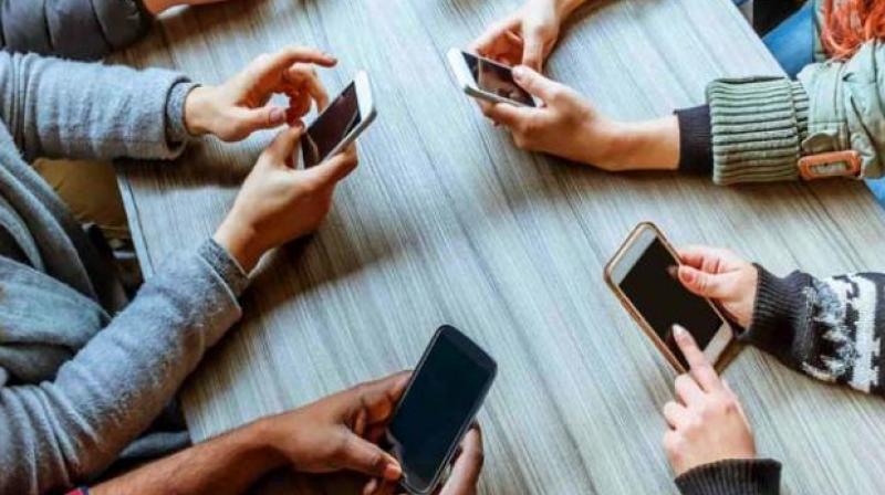 Mobile Users Mobile Users