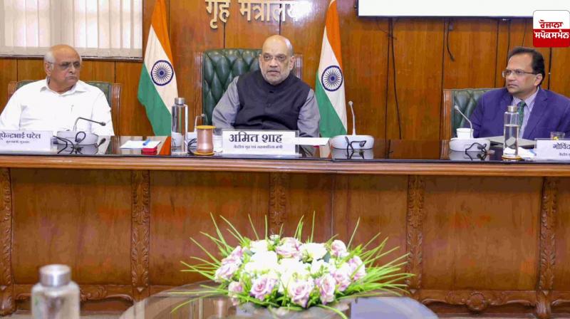 Gujarat government should implement 3 new criminal laws in police commissionerates by April 30: Amit Shah Gujarat government should implement 3 new criminal laws in police commissionerates by April 30: Amit Shah