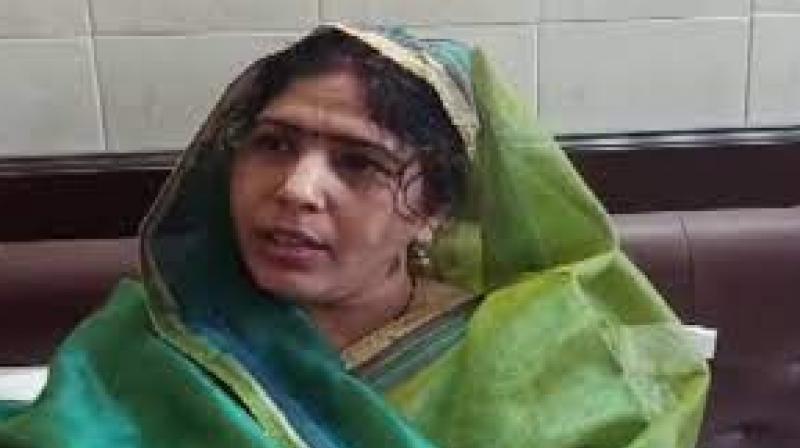 Rajasthan: BJP MP Ranjeeta Koli faints during attack on car in Bharatpur Rajasthan: BJP MP Ranjeeta Koli faints during attack on car in Bharatpur
