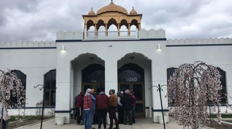 Four injured during clashes in Indiana's Gurdwara Four injured during clashes in Indiana's Gurdwara